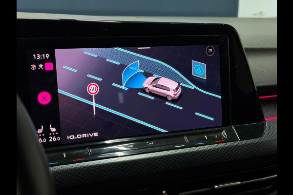 Volkswagen Golf 1.0 TSI Life Business LED Sfeerverlichting CarPlay