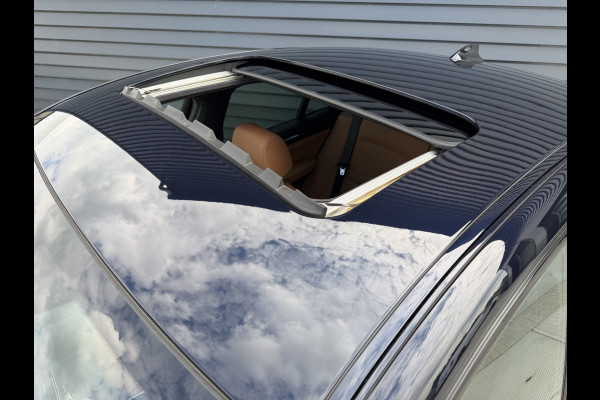 BMW X4 xDrive28i High Executive M Sport Edition | Panorama dak | Head- Up | Camera | Memory Stoelen