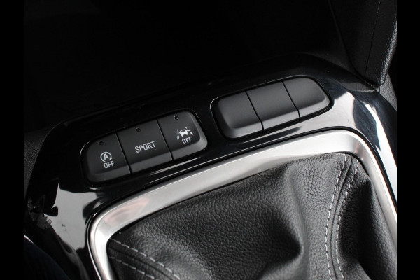 Opel Corsa 1.2 Turbo 100pk GS Navigatie Apple Carplay/Android Auto Digitale Cockpit Airco Cruise Control Lichtmetalen Velgen Dab Camera