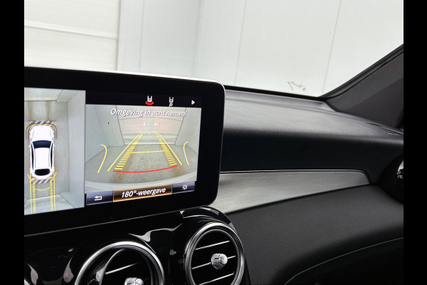 Mercedes-Benz GLC-Coupé 300 4-MATIC AMG | Night pakket | Schuifdak | Treeplanken | Burmester Sound | 360gr Camera | Lederen bekleding | ALL SEASONS banden Inclusief 12 Maanden Garantie.