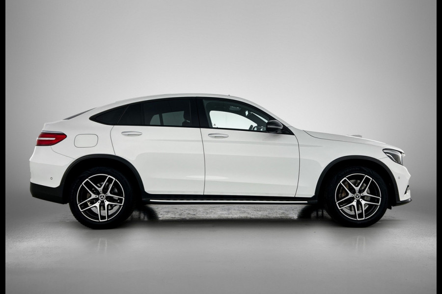 Mercedes-Benz GLC-Coupé 300 4-MATIC AMG | Night pakket | Schuifdak | Treeplanken | Burmester Sound | 360gr Camera | Lederen bekleding | ALL SEASONS banden Inclusief 12 Maanden Garantie.