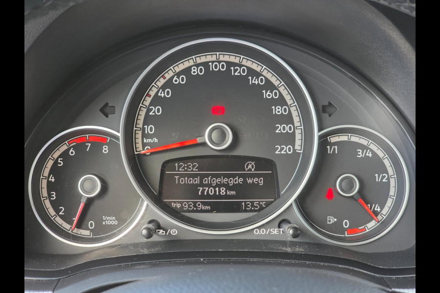 Volkswagen up! 1.0 BMT high up! | PDC | AIRCO | CRUISE