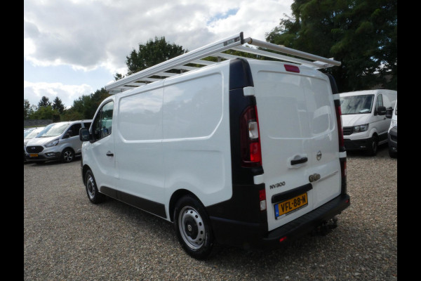 Nissan NV300 2.0 dCi 120PK L1H1 Airco Imperiaal Trekhaak