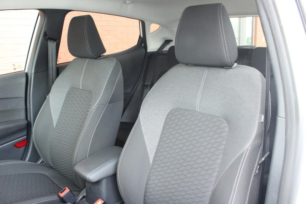 Ford Fiesta 1.0 EcoBoost Hybrid Titanium X | Dealeronderhouden |  Cruise Control | Camera | Climate Control | Key-Less |