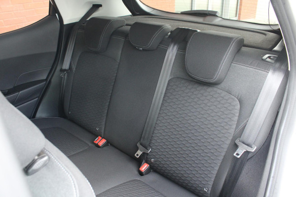 Ford Fiesta 1.0 EcoBoost Hybrid Titanium X | Dealeronderhouden |  Cruise Control | Camera | Climate Control | Key-Less |