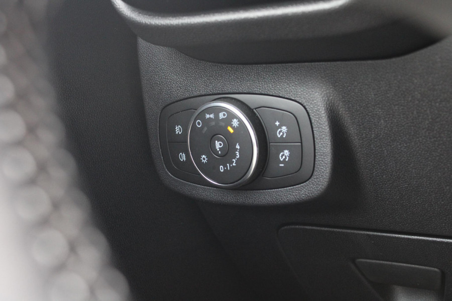 Ford Fiesta 1.0 EcoBoost Hybrid Titanium X | Dealeronderhouden |  Cruise Control | Camera | Climate Control | Key-Less |