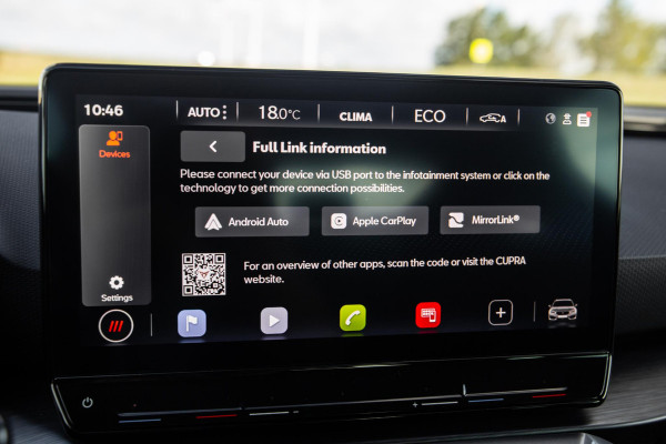 CUPRA Leon 1.4i Plug-In Hybrid SPORTSTOURER / CARPLAY / CAMERA / KUIP STOELEN / PERFECT ONDERHOUDEN