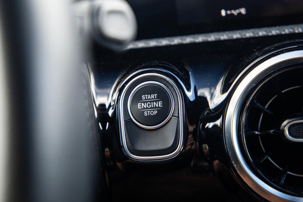 Mercedes-Benz CLA-Klasse Shooting Brake 250e Business Line (PHEV) CARPLAY / STOELVERWARMING / AMBIENT LIGHTING / CAMERA