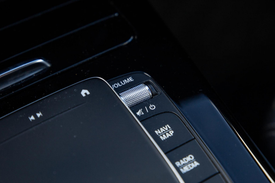 Mercedes-Benz CLA-Klasse Shooting Brake 250e Business Line (PHEV) CARPLAY / STOELVERWARMING / AMBIENT LIGHTING / CAMERA