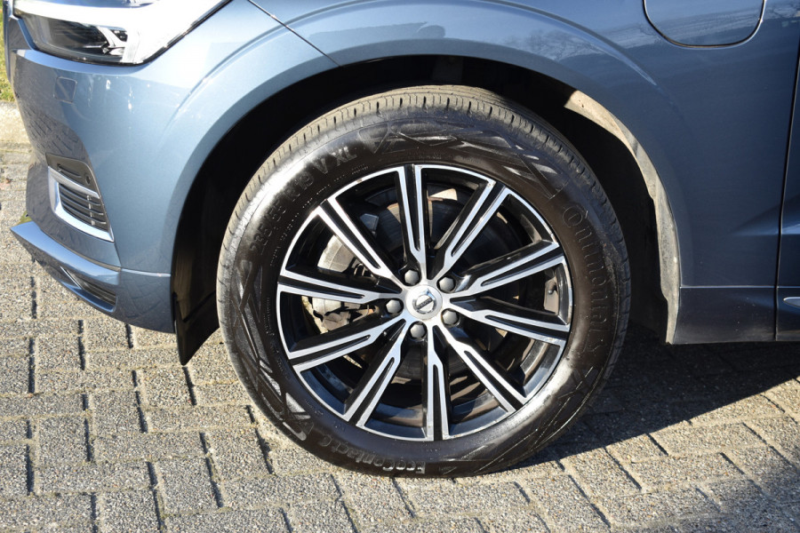 Volvo XC60 T6 AWD 340PK Plug-in Hybrid Business Pro | Trekhaak | Luchtvering | Camera |  Panodak | 19" LMV | Stoelverwarming