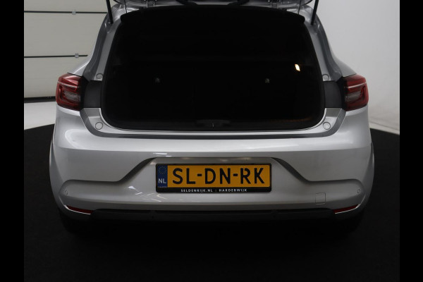 Renault Clio 1.6 E-Tech Full Hybrid 145 esprit Alpine | SOH 93% | Cruise control | Climate control | Park assist | Navigatie | Bluetooth | Full LED