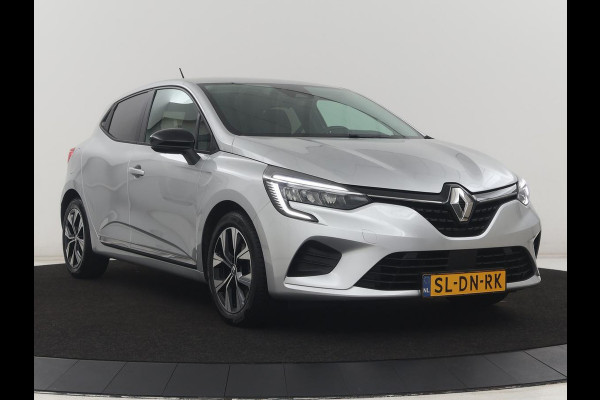 Renault Clio 1.6 E-Tech Full Hybrid 145 esprit Alpine | SOH 93% | Cruise control | Climate control | Park assist | Navigatie | Bluetooth | Full LED