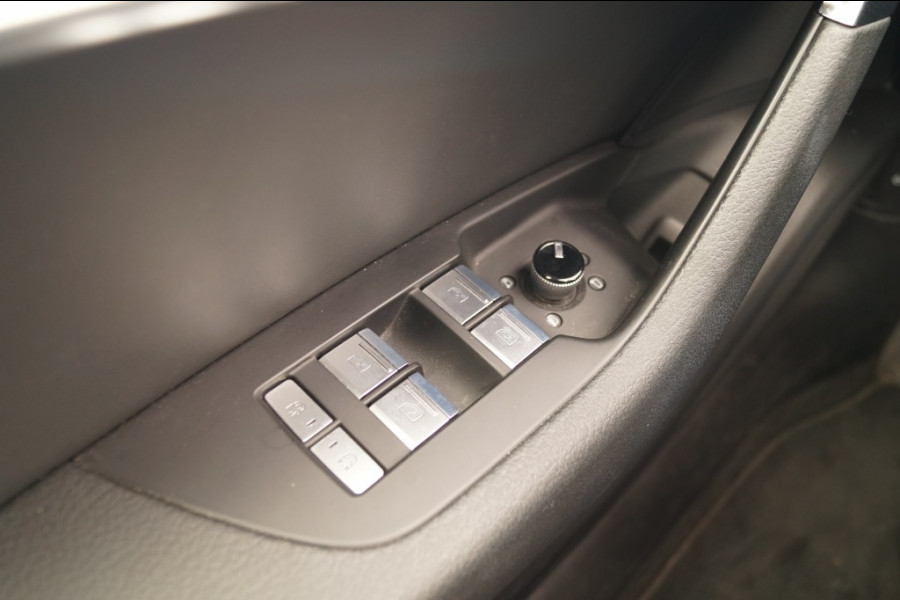 Audi A6 Limousine 50 TFSI e PHEV Quattro Design Edition -LEER-