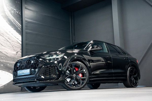 Audi RS Q8 4.0 TFSI quattro *Bang & Olufsen / Panorama / AWD-besturing / Keramisch / RS-Sportuitlaat / Standverwarming / Soft-Close*