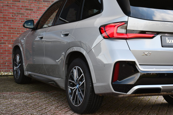 BMW X1 xDrive25e M-Sport Pano Trekh ACC 360 H/K HUD Massage E-zetels