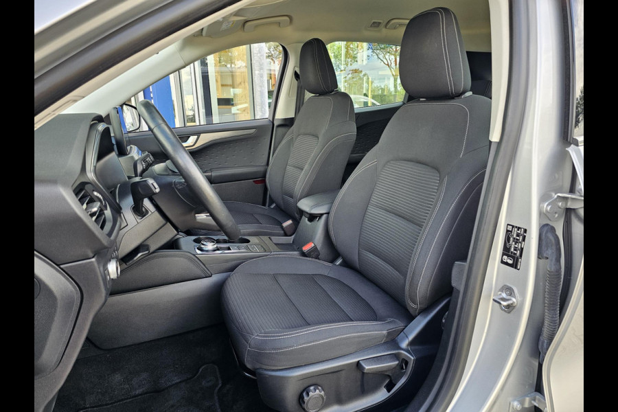 Ford Kuga 2.5 PHEV Titanium 225 pk | Stoelverwarming | Adaptive cruise control | Achteruitrijcamera | Automatisch inparkeren | Nette auto!
