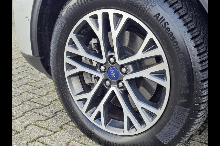 Ford Kuga 2.5 PHEV Titanium 225 pk | Stoelverwarming | Adaptive cruise control | Achteruitrijcamera | Automatisch inparkeren | Nette auto!