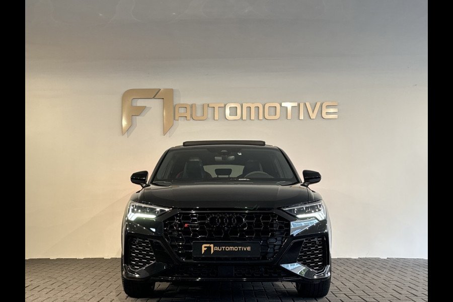 Audi RSQ3 Sportback 2.5 TFSI RS Pano|B&O|Trekhaak|360|Memory|Sfeer