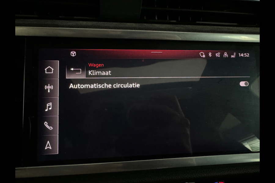 Audi RSQ3 Sportback 2.5 TFSI RS Pano|B&O|Trekhaak|360|Memory|Sfeer