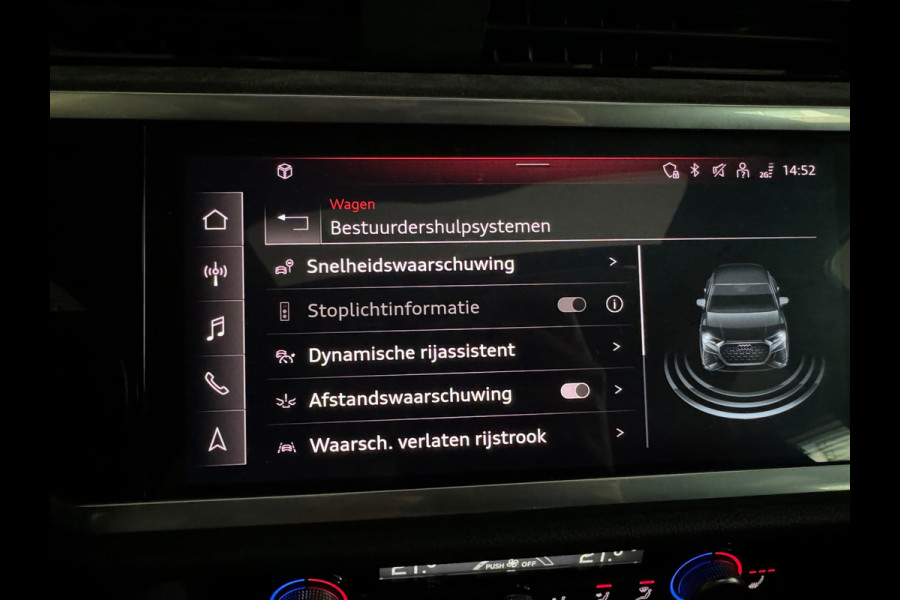 Audi RSQ3 Sportback 2.5 TFSI RS Pano|B&O|Trekhaak|360|Memory|Sfeer