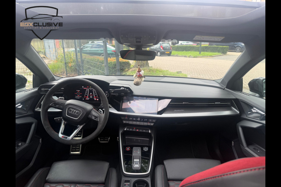 Audi RS3 2.5 TFSI RS 3 quattro PANO|CAMERA|B&O|ALCANTARA