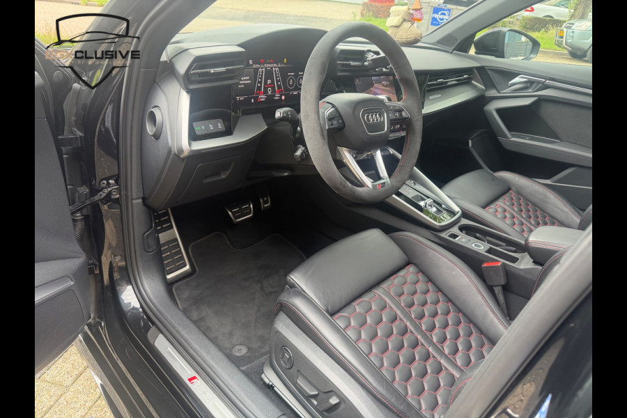 Audi RS3 2.5 TFSI RS 3 quattro PANO|CAMERA|B&O|ALCANTARA