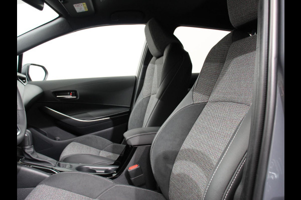 Toyota Corolla Touring Sports Automaat Hybrid 140 Active DEMO ! Camera Navigatie Apple Carplay/Android Auto Climate Control Parkeer sensoren Lichtmetalen Velgen