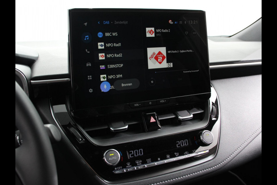 Toyota Corolla Touring Sports Automaat Hybrid 140 Active DEMO ! Camera Navigatie Apple Carplay/Android Auto Climate Control Parkeer sensoren Lichtmetalen Velgen