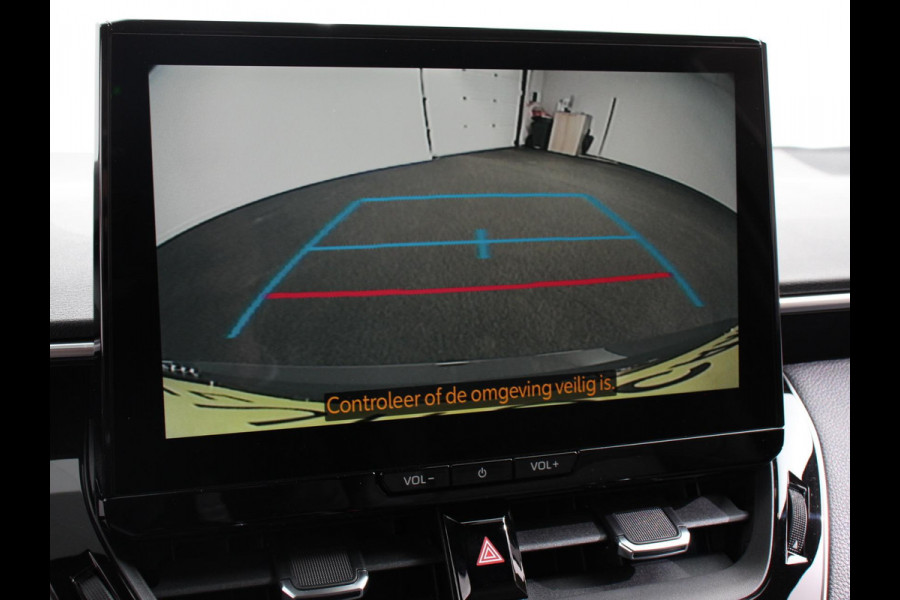 Toyota Corolla Touring Sports Automaat Hybrid 140 Active DEMO ! Camera Navigatie Apple Carplay/Android Auto Climate Control Parkeer sensoren Lichtmetalen Velgen