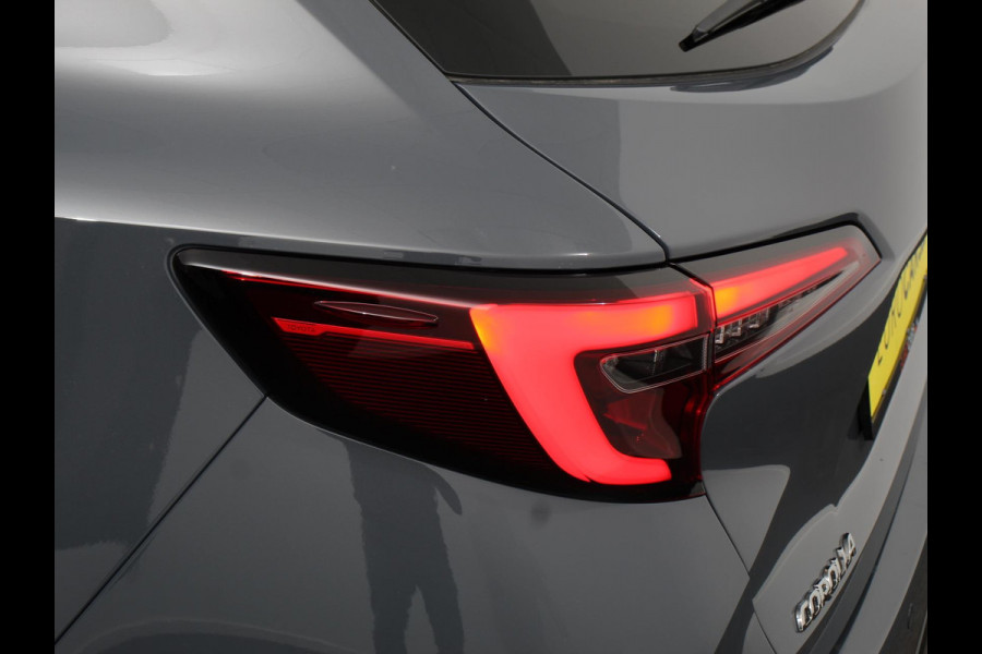 Toyota Corolla Touring Sports Automaat Hybrid 140 Active DEMO ! Camera Navigatie Apple Carplay/Android Auto Climate Control Parkeer sensoren Lichtmetalen Velgen
