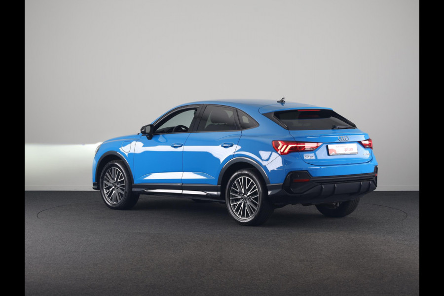 Audi Q3 Sportback 45 TFSI e S Edition 245pk | Navigatie | Elektrisch verstelbare voorstoelen | Sonos Audio | Adaptieve cruise controle | Stoelverwarming | S-line interieur