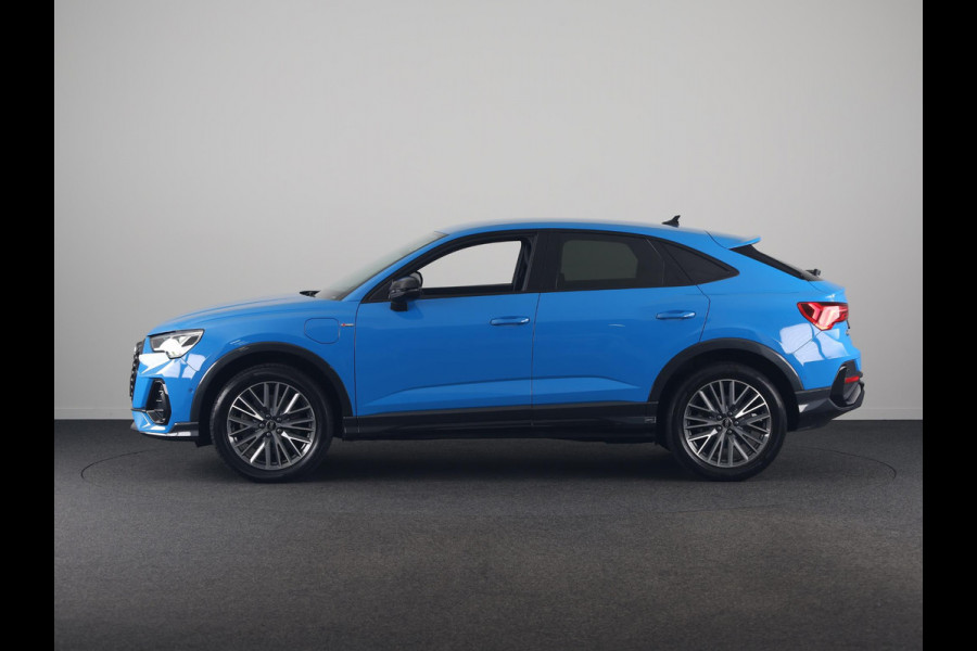 Audi Q3 Sportback 45 TFSI e S Edition 245pk | Navigatie | Elektrisch verstelbare voorstoelen | Sonos Audio | Adaptieve cruise controle | Stoelverwarming | S-line interieur