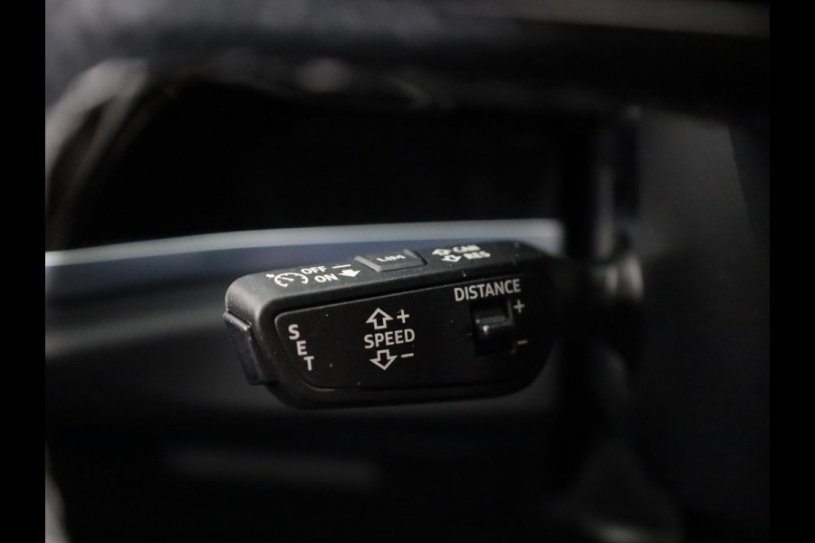 Audi Q3 Sportback 45 TFSI e S Edition 245pk | Navigatie | Elektrisch verstelbare voorstoelen | Sonos Audio | Adaptieve cruise controle | Stoelverwarming | S-line interieur