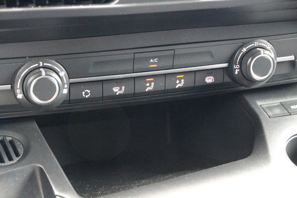 Peugeot Partner 1.5 BlueHDi 130 | Automaat | Navi | Camera | Cruise | Airco..