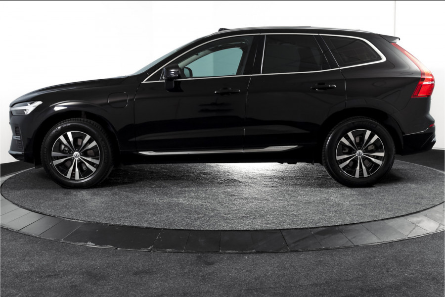Volvo XC60 2.0 Recharge T6 AWD Business Pro | S/K Panodak | Elek. Trekhaak | Dig.Cockpit | Adapt.Cruise | Stoel-+Stuurverw. | Camera | PDC | NAV+App.Connect | Auto.Airco | LM 18" |