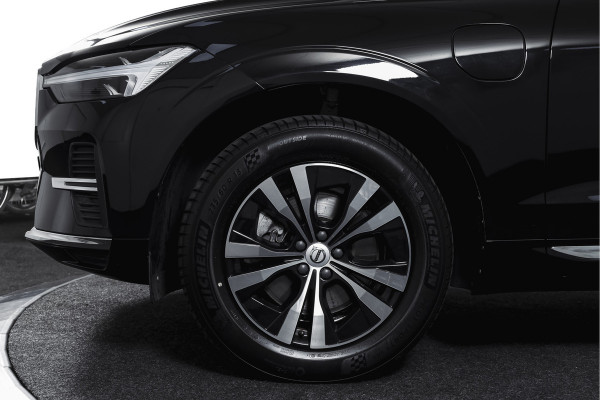 Volvo XC60 2.0 Recharge T6 AWD Business Pro | S/K Panodak | Elek. Trekhaak | Dig.Cockpit | Adapt.Cruise | Stoel-+Stuurverw. | Camera | PDC | NAV+App.Connect | Auto.Airco | LM 18" |