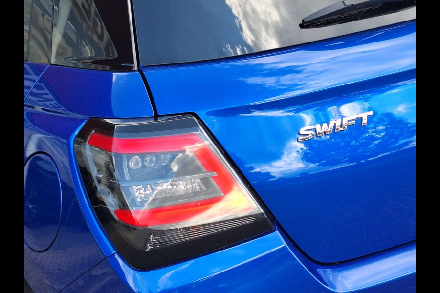 Suzuki Swift 1.2 Style | Navi | Adaptive Cruise | LED |  Climate | Camera | Blindspot | Two-Tone |