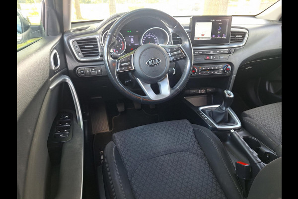 Suzuki Swift 1.2 Style | Navi | Adaptive Cruise | LED |  Climate | Camera | Blindspot | Two-Tone |
