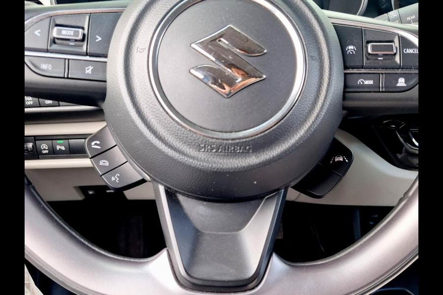 Suzuki Swift 1.2 Style | Navi | Adaptive Cruise | LED |  Climate | Camera | Blindspot | Two-Tone |