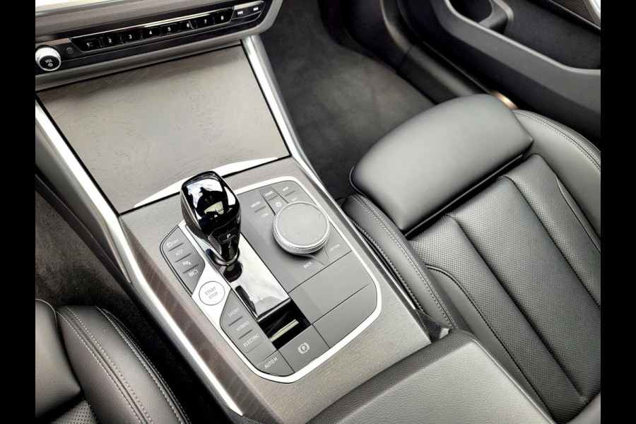 BMW 3 Serie Touring 320e Pano 360-Cam Tr.haak, 98% SOH (BTW-auto)