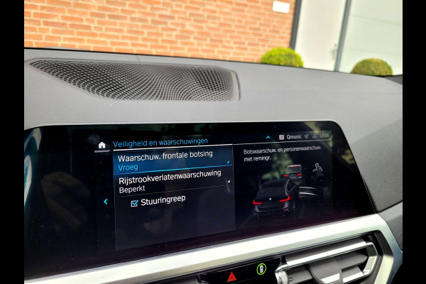BMW 3 Serie Touring 320e Pano 360-Cam Tr.haak, 98% SOH (BTW-auto)
