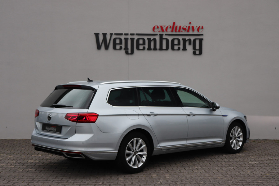 Volkswagen Passat 1.4 TSI PHEV GTE IQ LED Trekhaak Virtual Leder