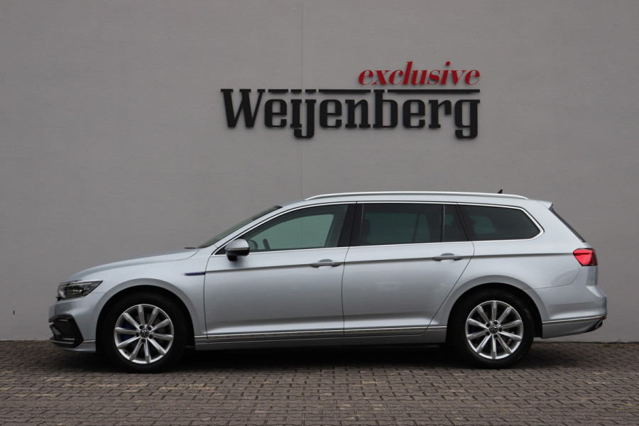 Volkswagen Passat 1.4 TSI PHEV GTE IQ LED Trekhaak Virtual Leder