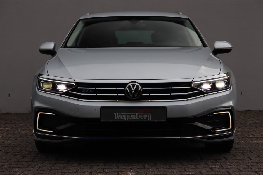 Volkswagen Passat 1.4 TSI PHEV GTE IQ LED Trekhaak Virtual Leder