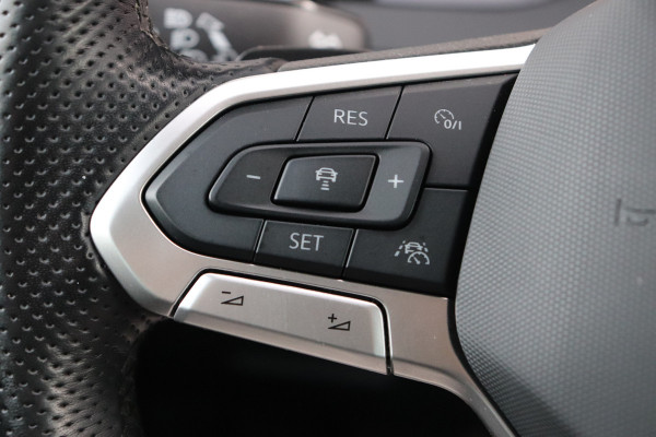 Volkswagen Passat 1.4 TSI PHEV GTE IQ LED Trekhaak Virtual Leder
