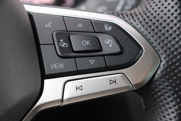 Volkswagen Passat 1.4 TSI PHEV GTE IQ LED Trekhaak Virtual Leder