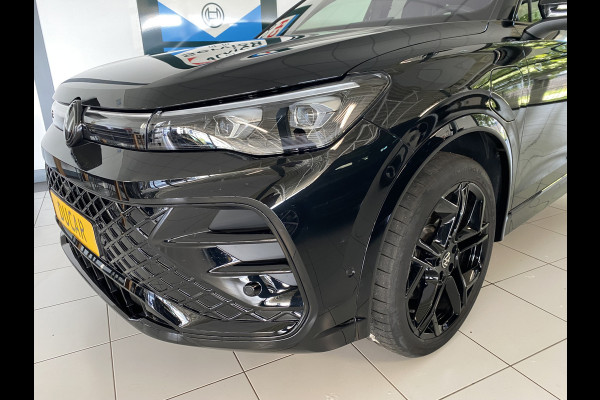 Volkswagen Tiguan 1.5 eHybrid R-Line Edition 272 PK Black-Style Panoramadak / Headup / Dynamic Light / harman-kardon / Trekhaak/ Leer / Massage stoelen