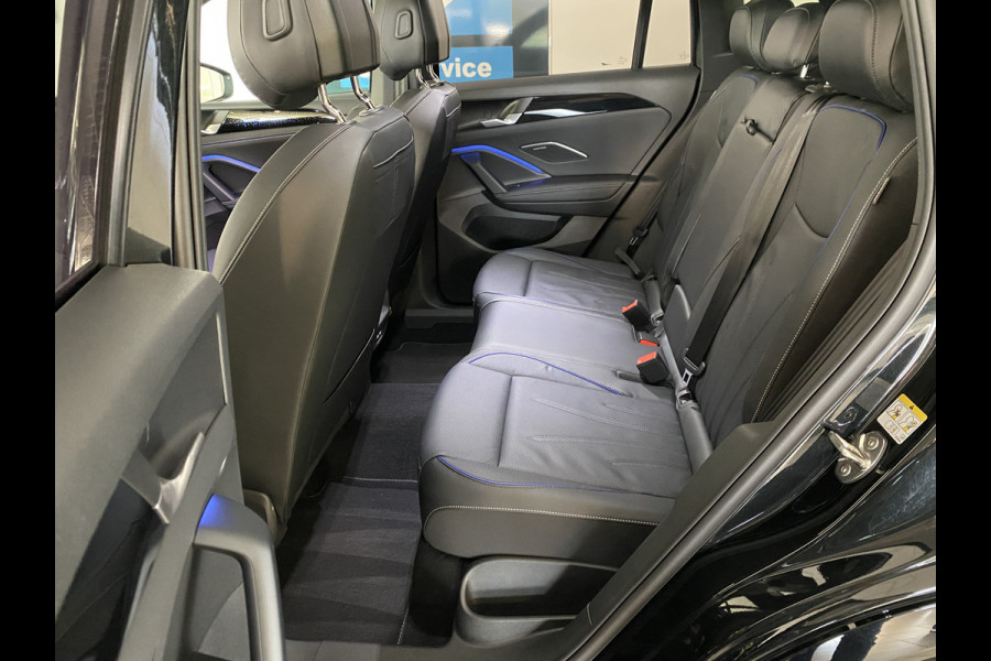 Volkswagen Tiguan 1.5 eHybrid R-Line Edition 272 PK Black-Style Panoramadak / Headup / Dynamic Light / harman-kardon / Trekhaak/ Leer / Massage stoelen