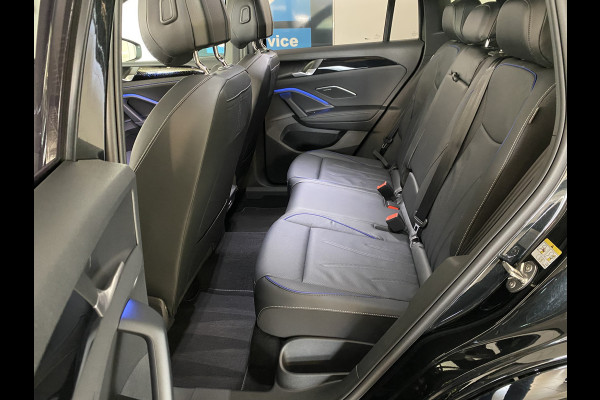 Volkswagen Tiguan 1.5 eHybrid R-Line Edition 272 PK Black-Style Panoramadak / Headup / Dynamic Light / harman-kardon / Trekhaak/ Leer / Massage stoelen