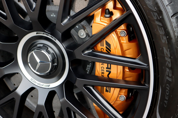 Mercedes-Benz SL-Klasse Roadster AMG 63 S E Performance | 816 pk | Keramisch | Lift | Carbon | Achterasbesturing | AMG Dynamic Plus-Pakket | Distronic+ | Multicontourstoelen | HUD | Burmester | Airscarf |